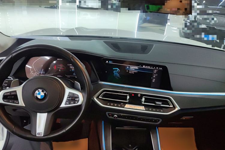 Used BMW X5 New Energy 2021 xDrive45e M Sport Package Interior 2