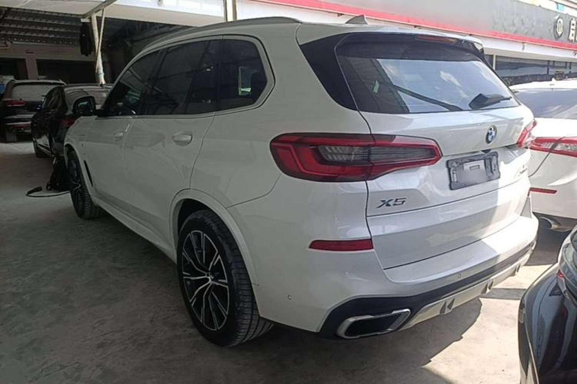 Used BMW X5 New Energy 2021 xDrive45e M Sport Package Rear Left 45 Deg