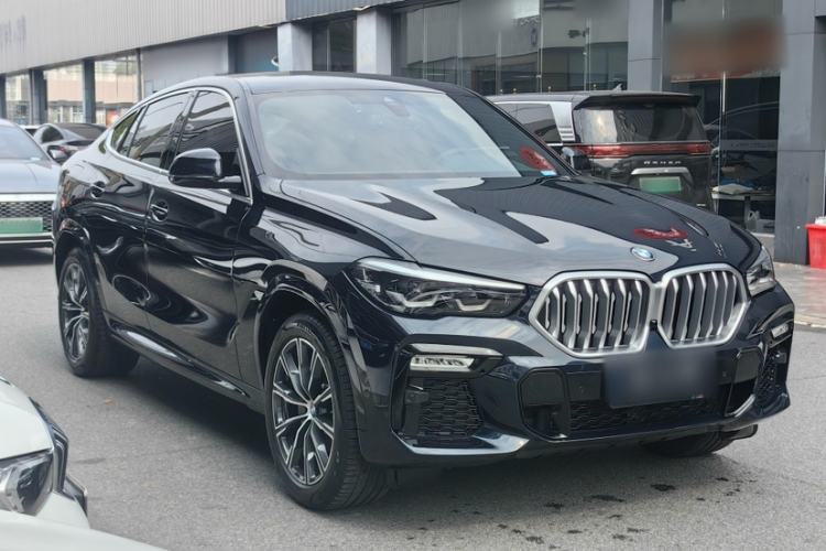 Used BMW X6 2021 xDrive30i M Sport Package Exterior 1