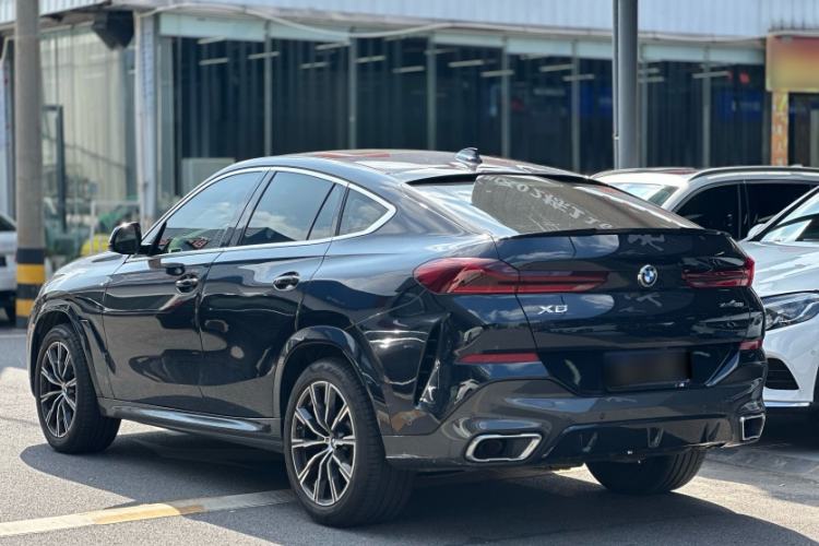 Used BMW X6 2021 xDrive30i M Sport Package Exterior 3