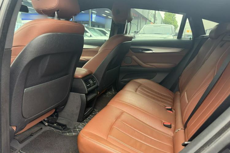 Used BMW X6 2019 xDrive28i M Sport Package Interior 3