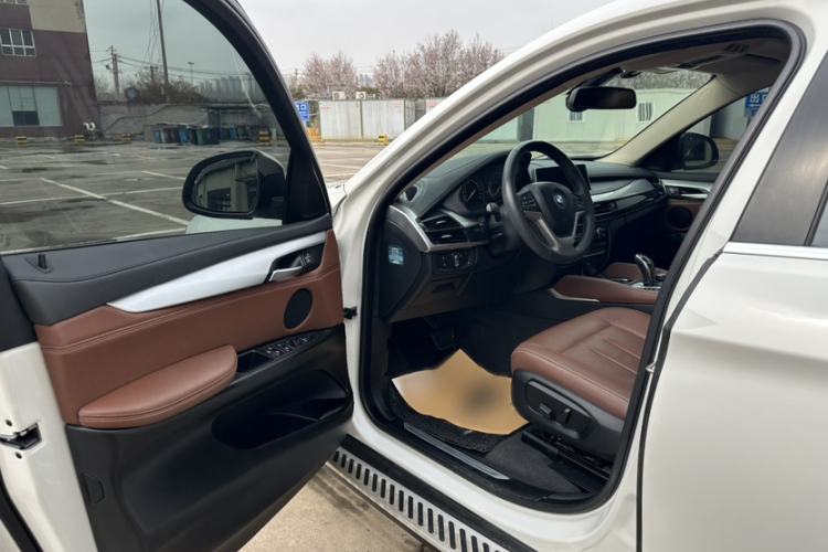 Used BMW X6  Exterior 1