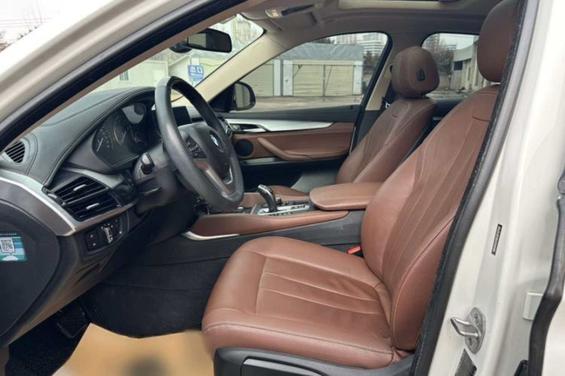 Used BMW X6  Exterior 2