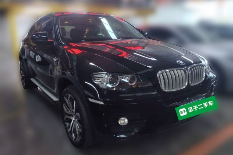 Used BMW X6 2008 xDrive35i Front Right 45 Deg