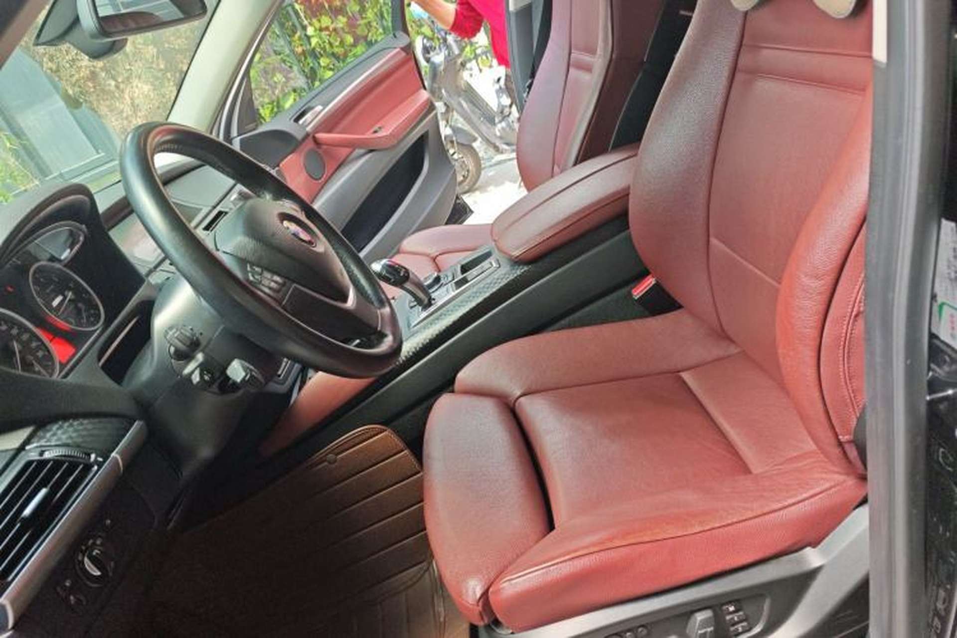 Used BMW X6 2008 xDrive35i Left Front Seat