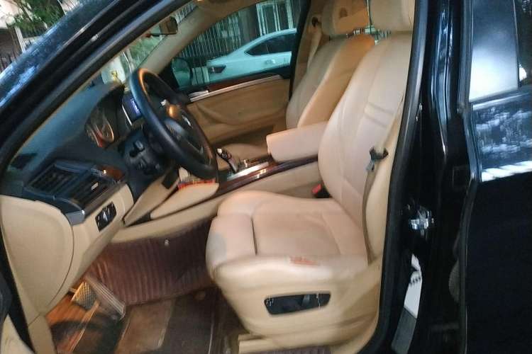 Used BMW X6 2008 xDrive35i Left Front Seat