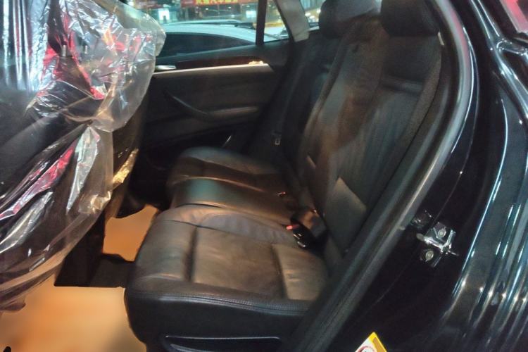 Used BMW X6 2008 xDrive35i Left Rear Seat