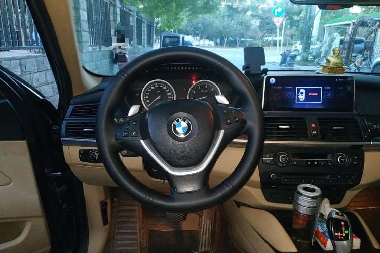 Used BMW X6 2008 xDrive35i Steering Wheel