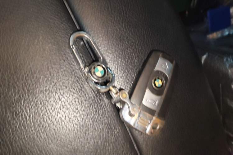Used BMW X6 2008 xDrive35i Vehicle Key