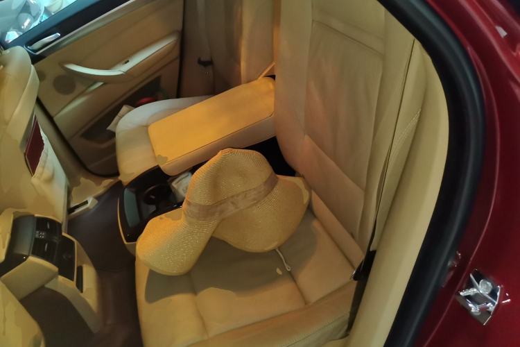 Used BMW X6 2008 xDrive35i Left Rear Seat
