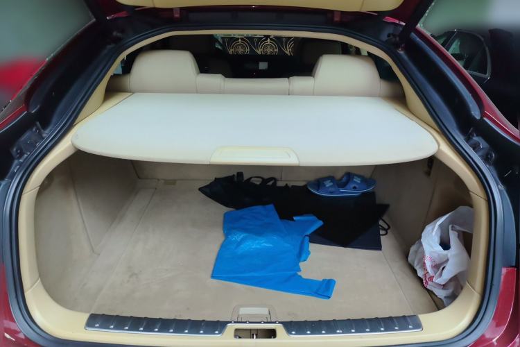 Used BMW X6 2008 xDrive35i Trunk