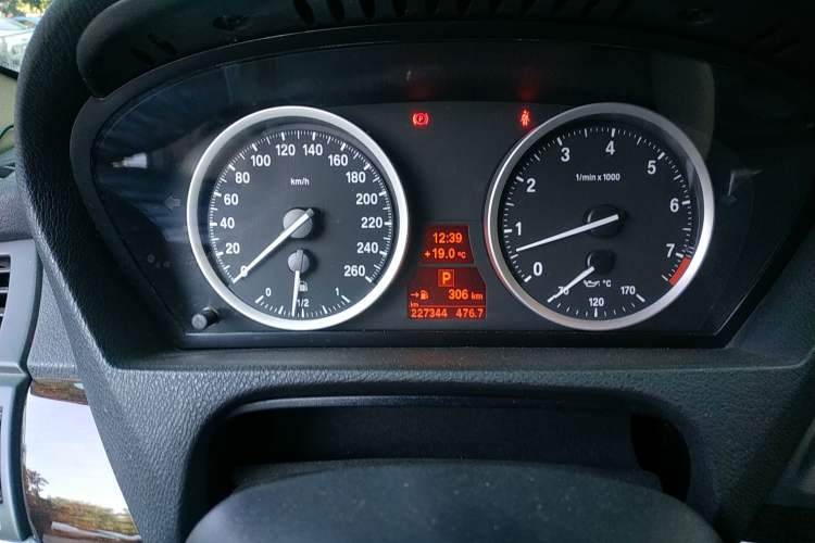 Used BMW X6 2008 xDrive35i Instrument Cluster