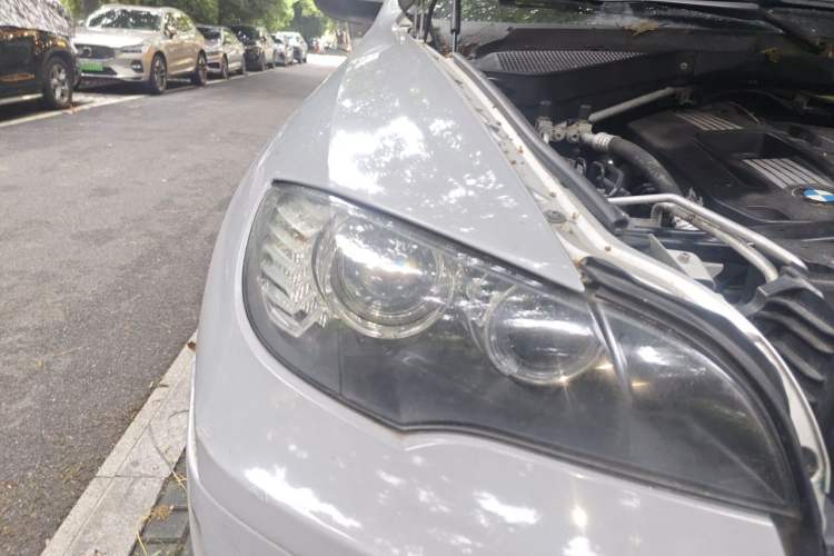 Used BMW X6 2008 xDrive35i Right Front Headlight
