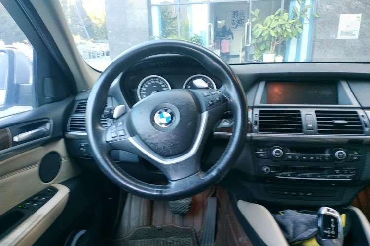 Used BMW X6 2008 xDrive35i Steering Wheel