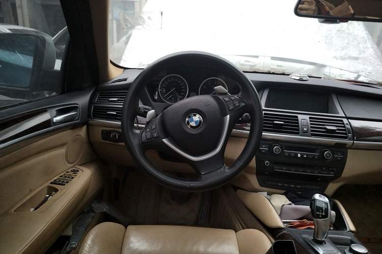 Used BMW X6 2008 xDrive35i Steering Wheel
