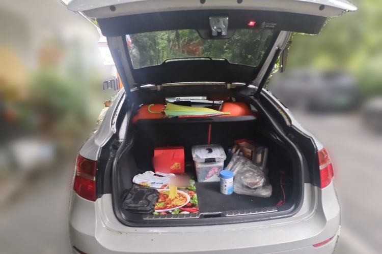 Used BMW X6 2008 xDrive35i Trunk