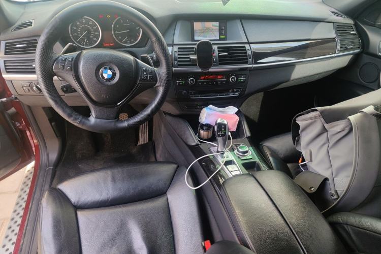 Used BMW X6 2008 xDrive35i Center Console