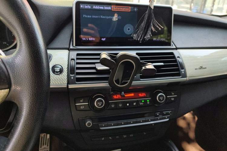 Used BMW X6  Audio And AC Panel