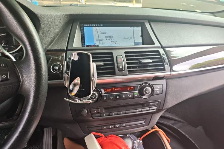 Used BMW X6 2009 xDrive35i Audio And AC Panel