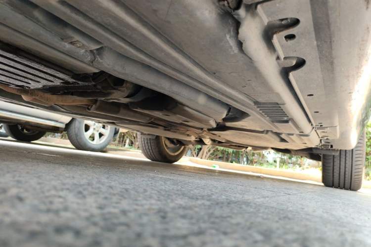 Used BMW X6  Chassis Front Left
