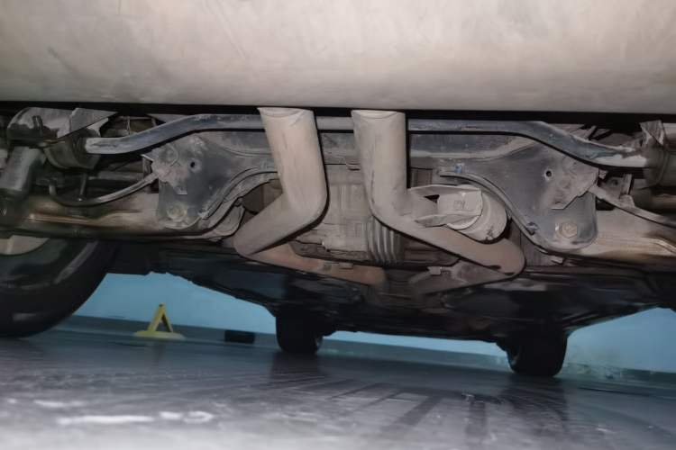 Used BMW X6 2009 xDrive35i Chassis Rear