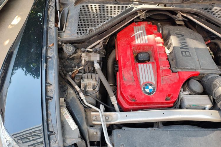 Used BMW X6  Engine Bay Right