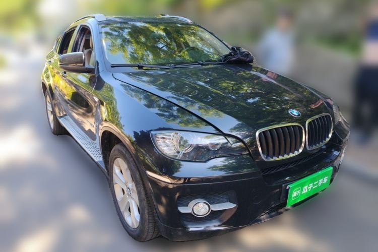 Used BMW X6 2009 xDrive35i Front Right 45 Deg