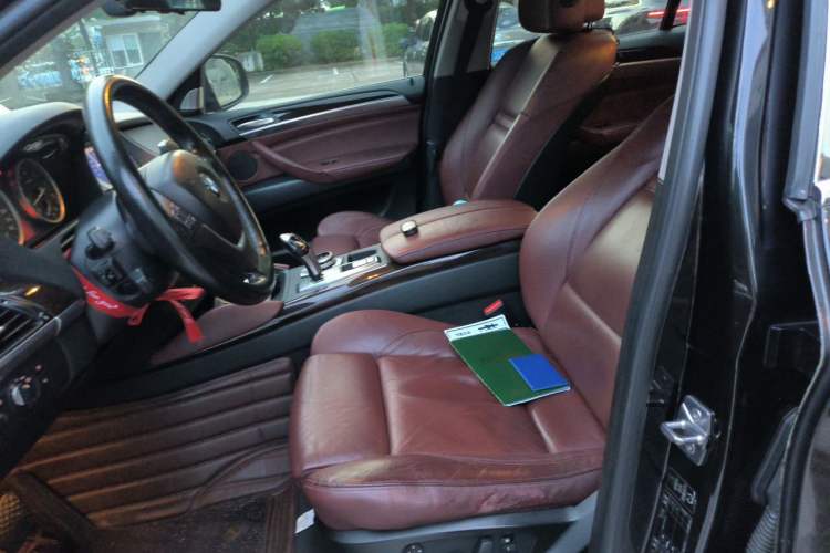 Used BMW X6 2009 xDrive35i Left Front Seat