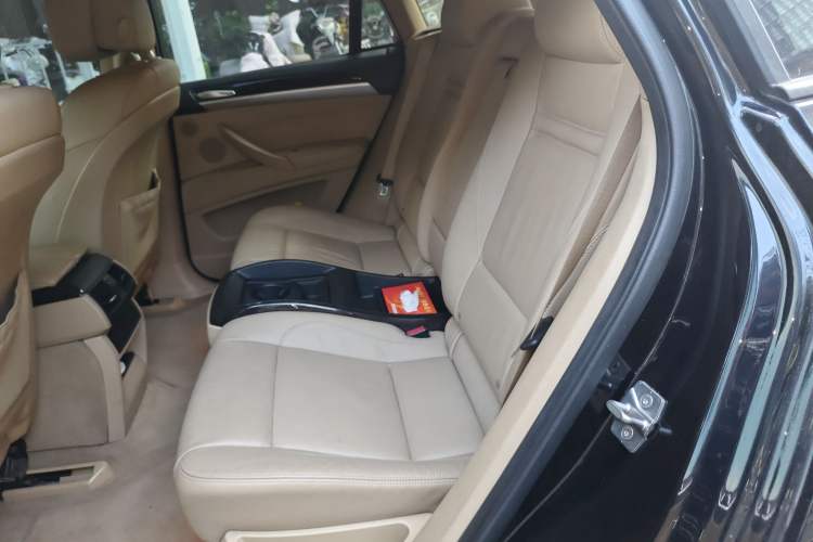 Used BMW X6 2009 xDrive35i Left Rear Seat