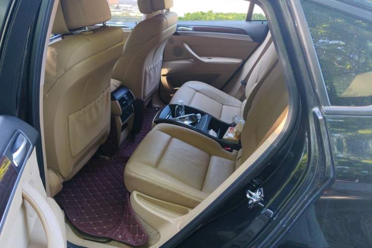 Used BMW X6 2009 xDrive35i Left Rear Seat