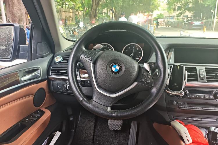 Used BMW X6 2009 xDrive35i Steering Wheel