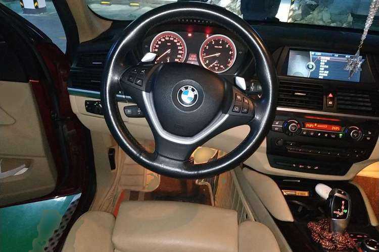 Used BMW X6 2009 xDrive35i Steering Wheel