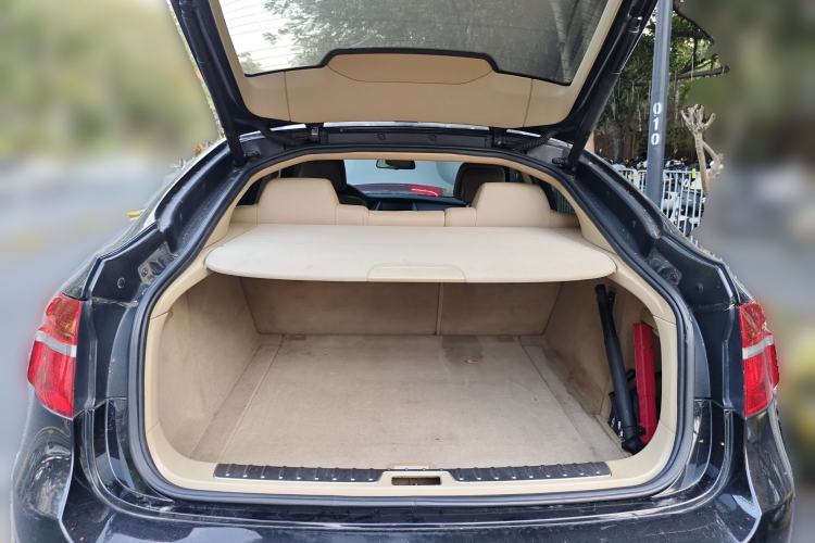 Used BMW X6 2009 xDrive35i Trunk