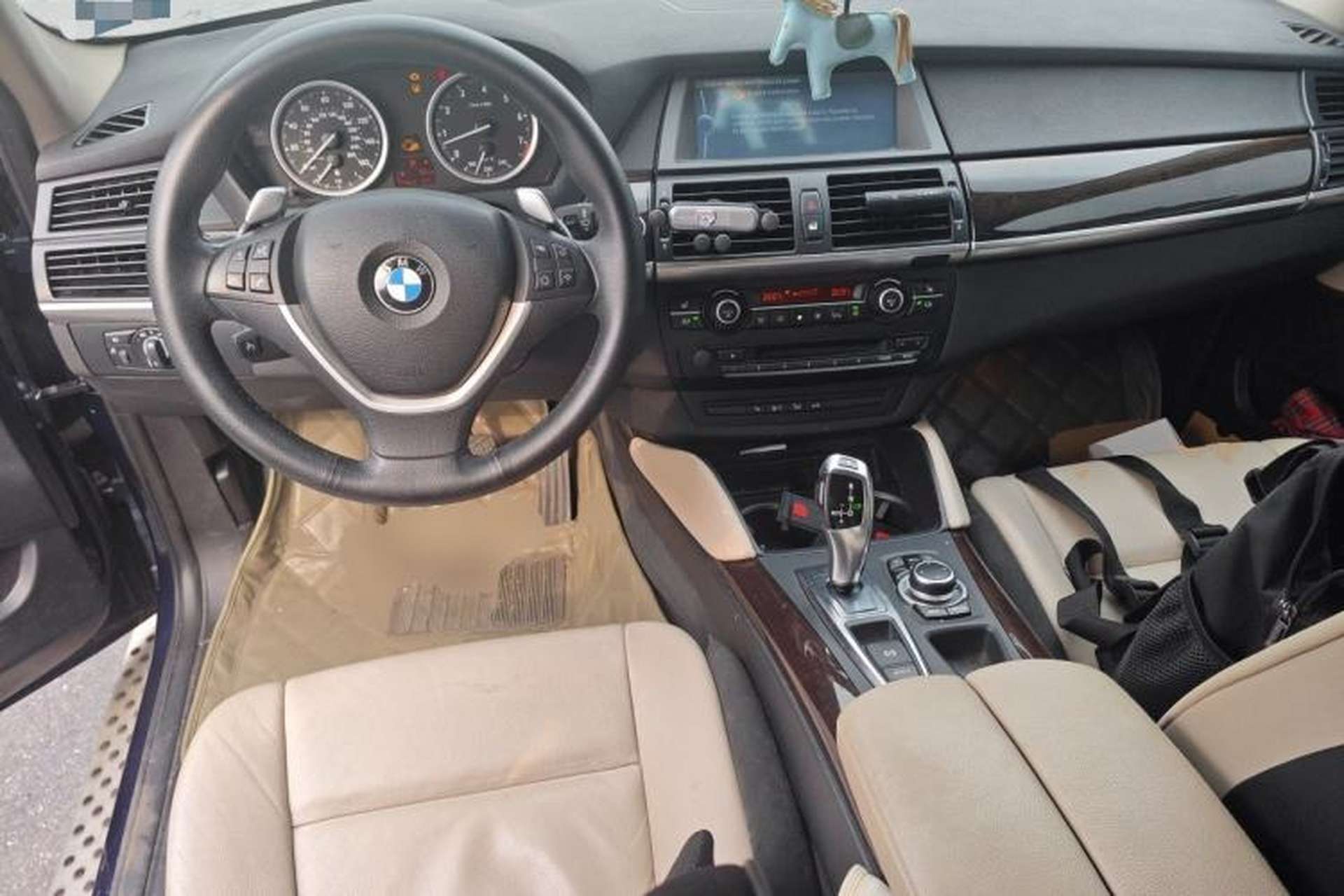 Used BMW X6 2009 xDrive35i US specification Center Console
