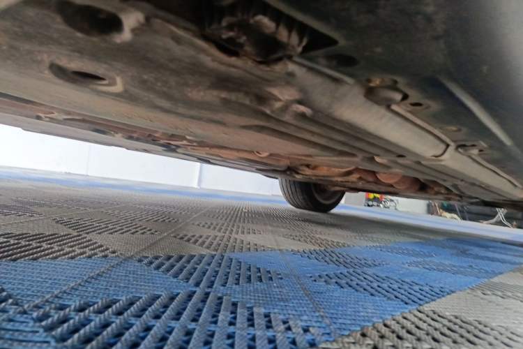 Used BMW X6  Chassis Rear Right