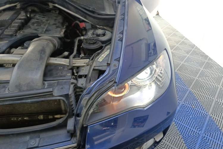 Used BMW X6  Engine Bay Left