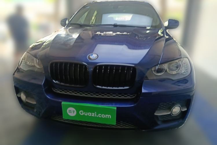 Used BMW X6  Front