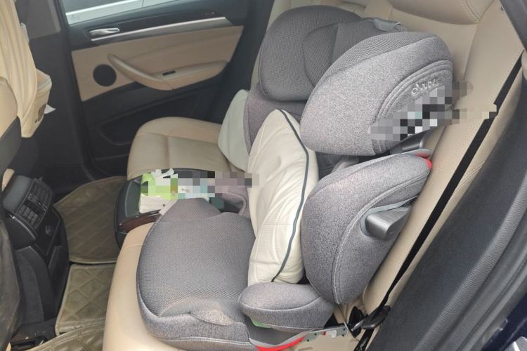Used BMW X6 2009 xDrive35i US specification Left Rear Seat