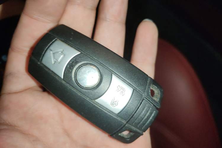 Used BMW X6 2009 xDrive35i Vehicle Key