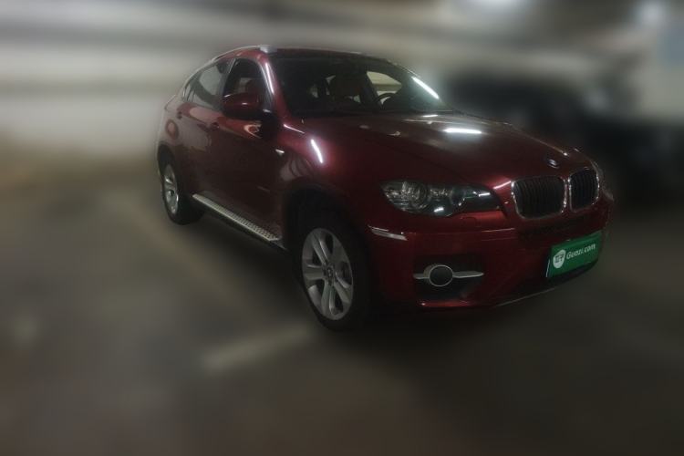 Used BMW X6 2009 xDrive35i Front Right 45 Deg