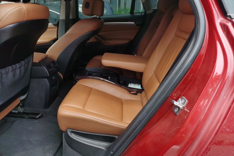 Used BMW X6 2009 xDrive35i Left Rear Seat