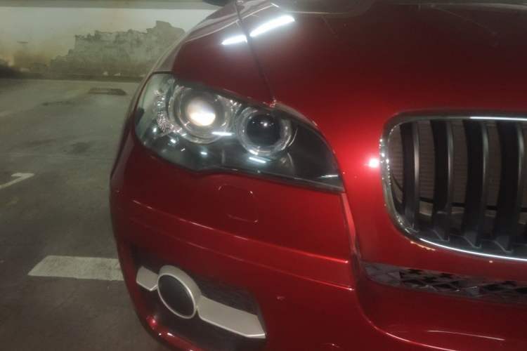 Used BMW X6 2009 xDrive35i Right Front Headlight