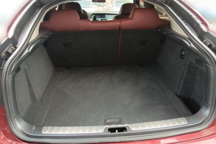 Used BMW X6 2009 xDrive50i Trunk