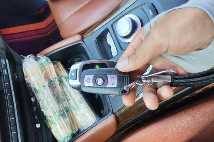 Used BMW X6 2009 xDrive35i Vehicle Key