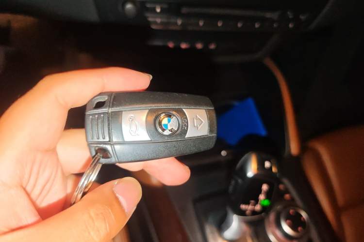 Used BMW X6 2009 xDrive35i Vehicle Key