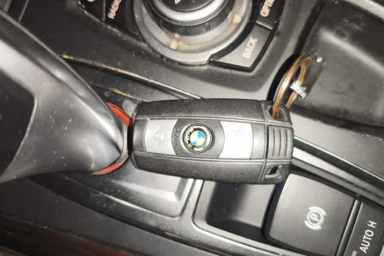 Used BMW X6 2009 xDrive35i Vehicle Key