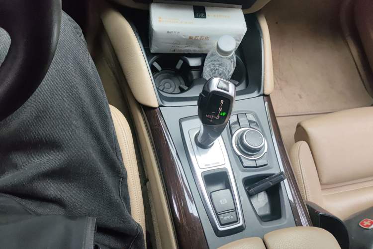 Used BMW X6 2009 xDrive35i Gear Lever