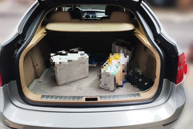 Used BMW X6 2009 xDrive35i Trunk