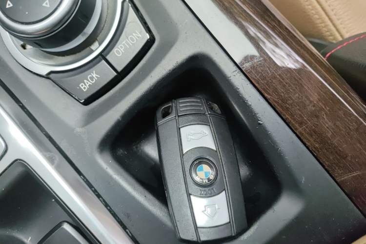 Used BMW X6 2009 xDrive35i Vehicle Key