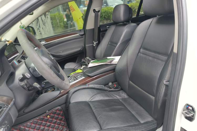 Used BMW X6 2009 xDrive35i Left Front Seat